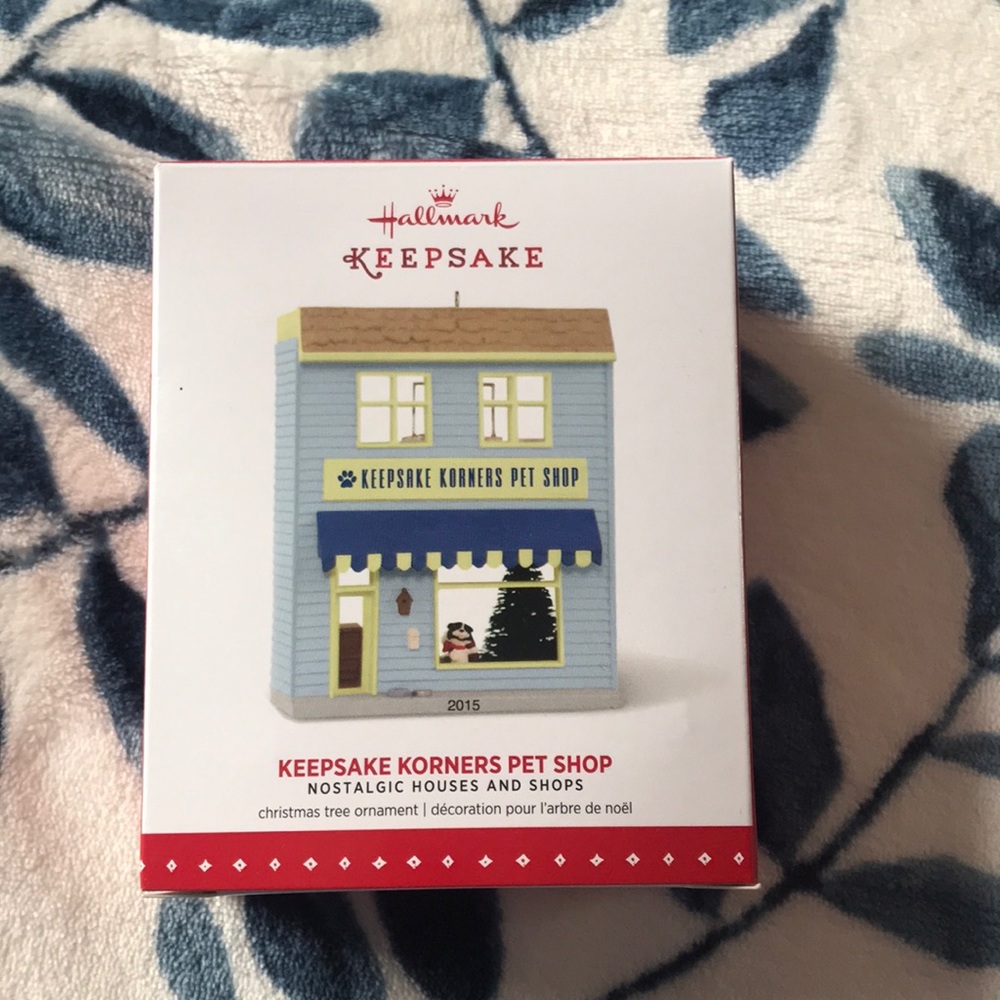 Hallmark Pet Shop Ornament